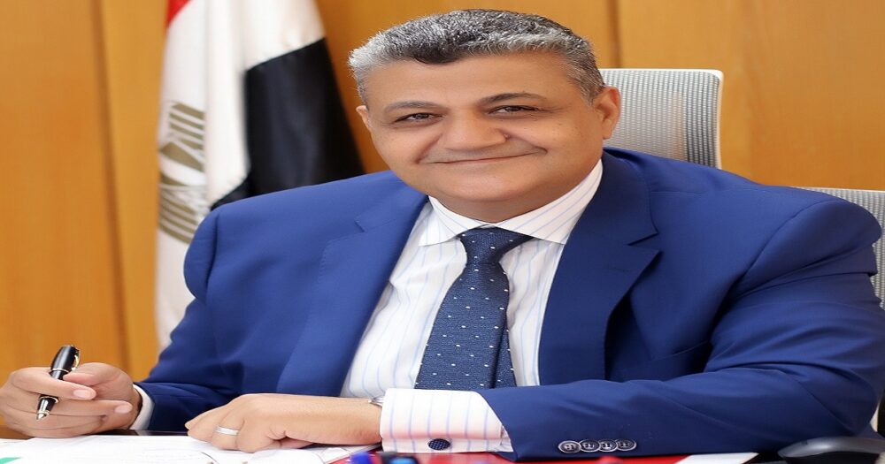 خالد عبد الصادق